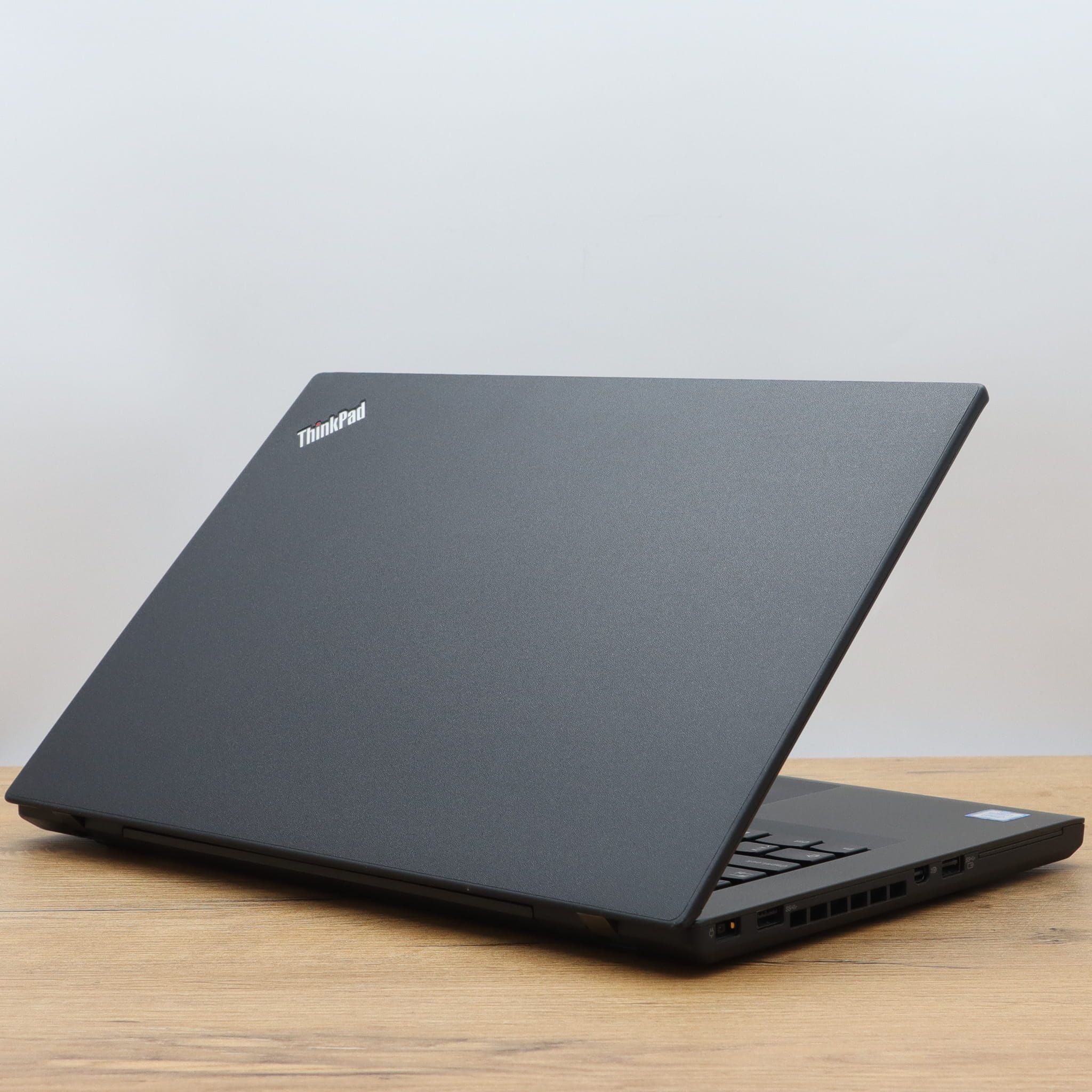 Laptop Lenovo ThinkPad T460 i5-6300U 8GB RAM 256GB SSD 14" HD