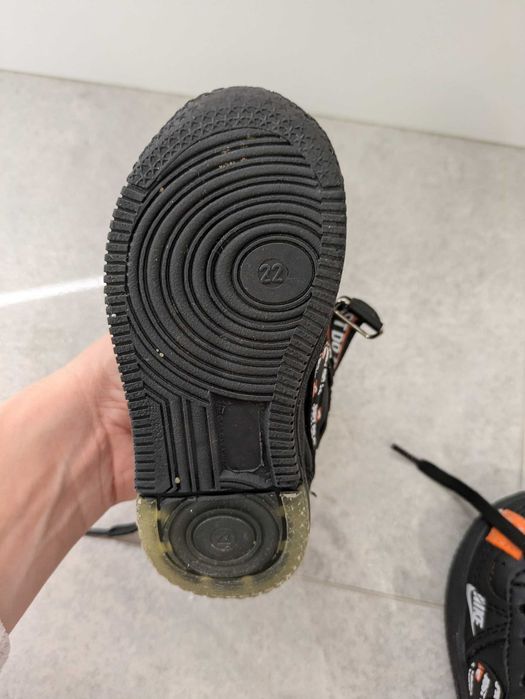 Buty dziecięce Nike r.22