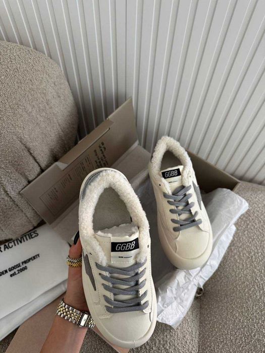 Кеди Golden Goose Deluxe Brand утеплені бежеві хутро