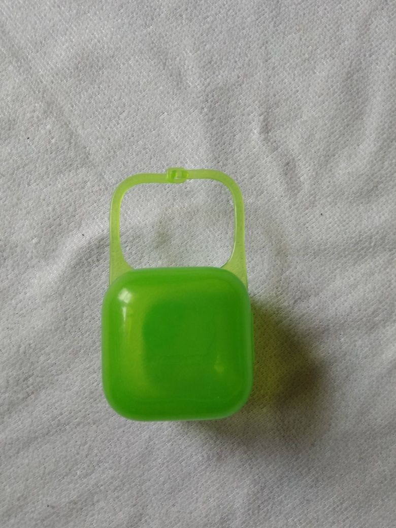 Etui pudełko pojemnik na smoczek ślimak Cannpol babies