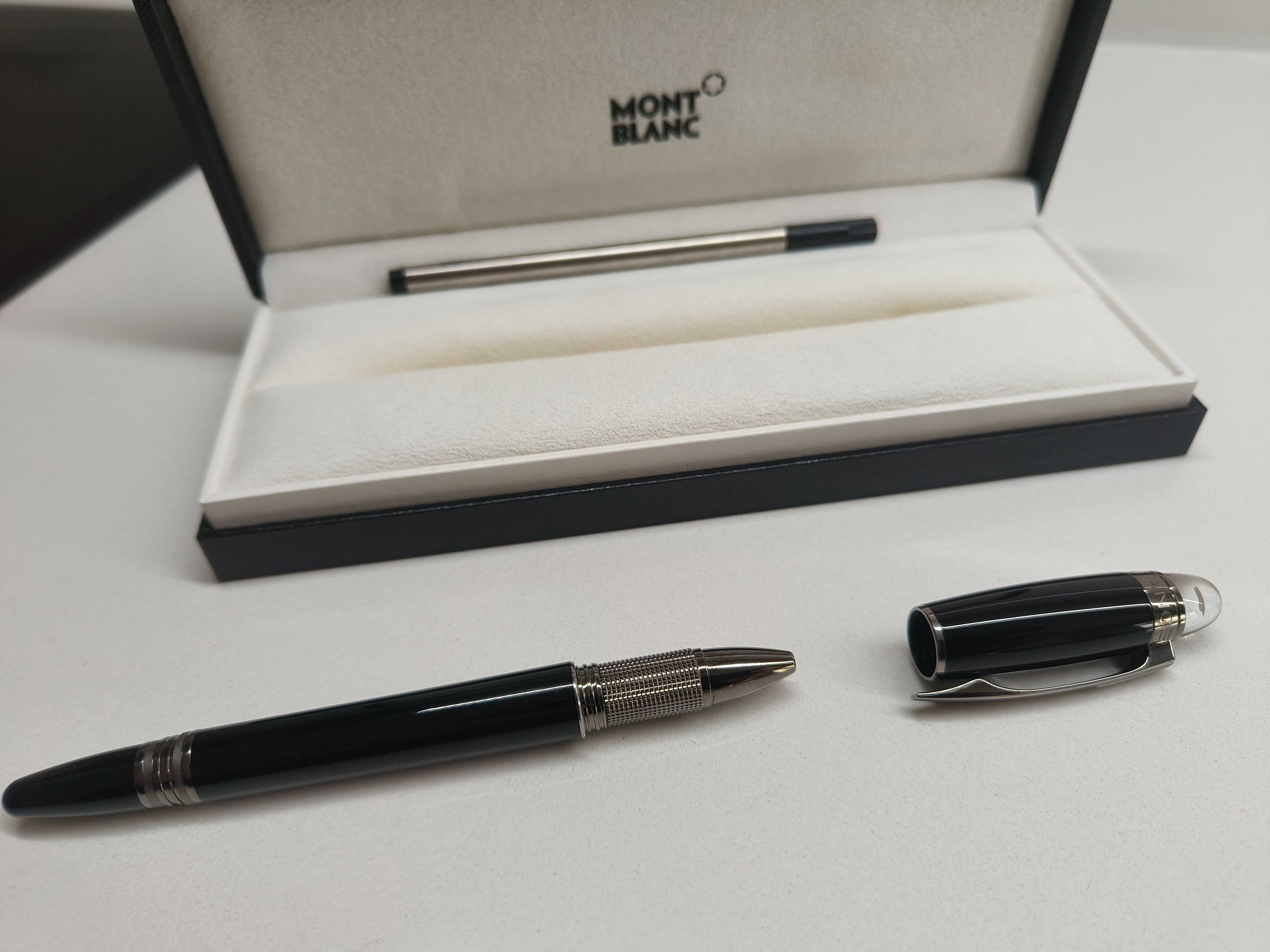 Caneta Montblanc - StarWalker Midnight Black Resin