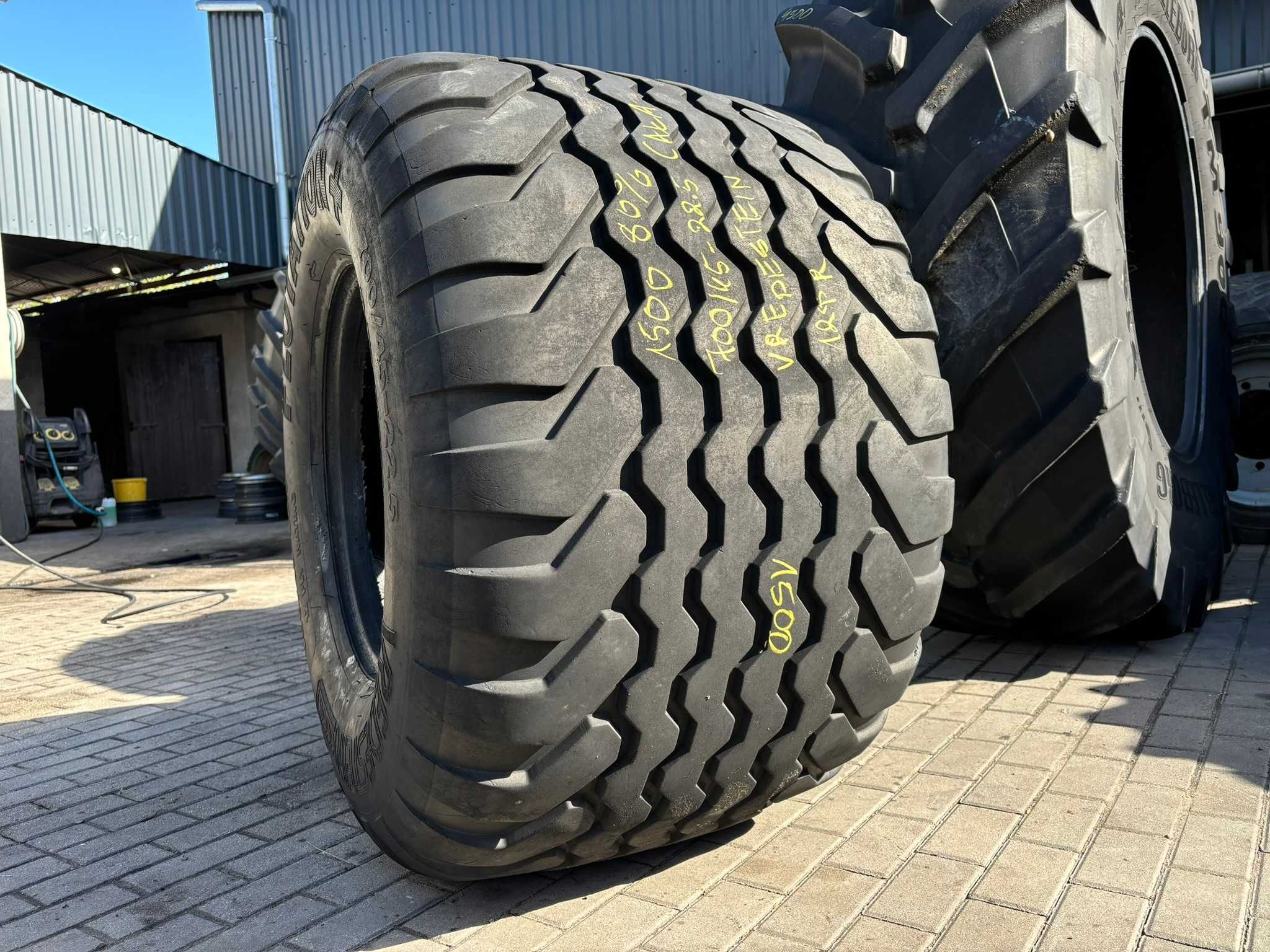 Opona Rolnicza 700 45X22.5 700/45-22.5 700/45/22.5 VREDESTEIN 80% CAŁA
