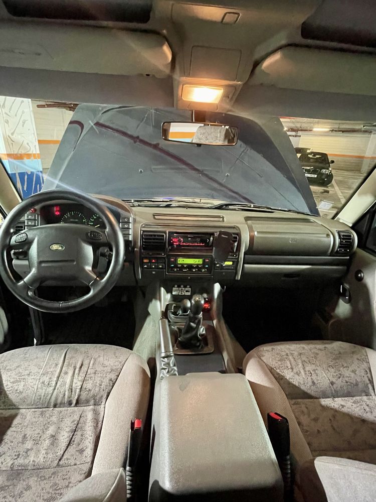 Land Rover Discovery 2.5 TD5 (7 LUGARES)