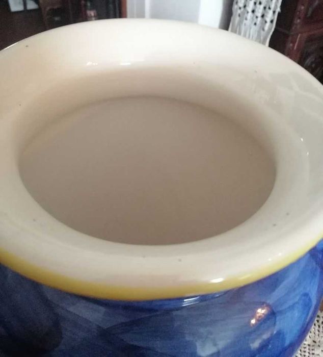 Grande Pote /Jarrão em faiança vidrada pintado à mão