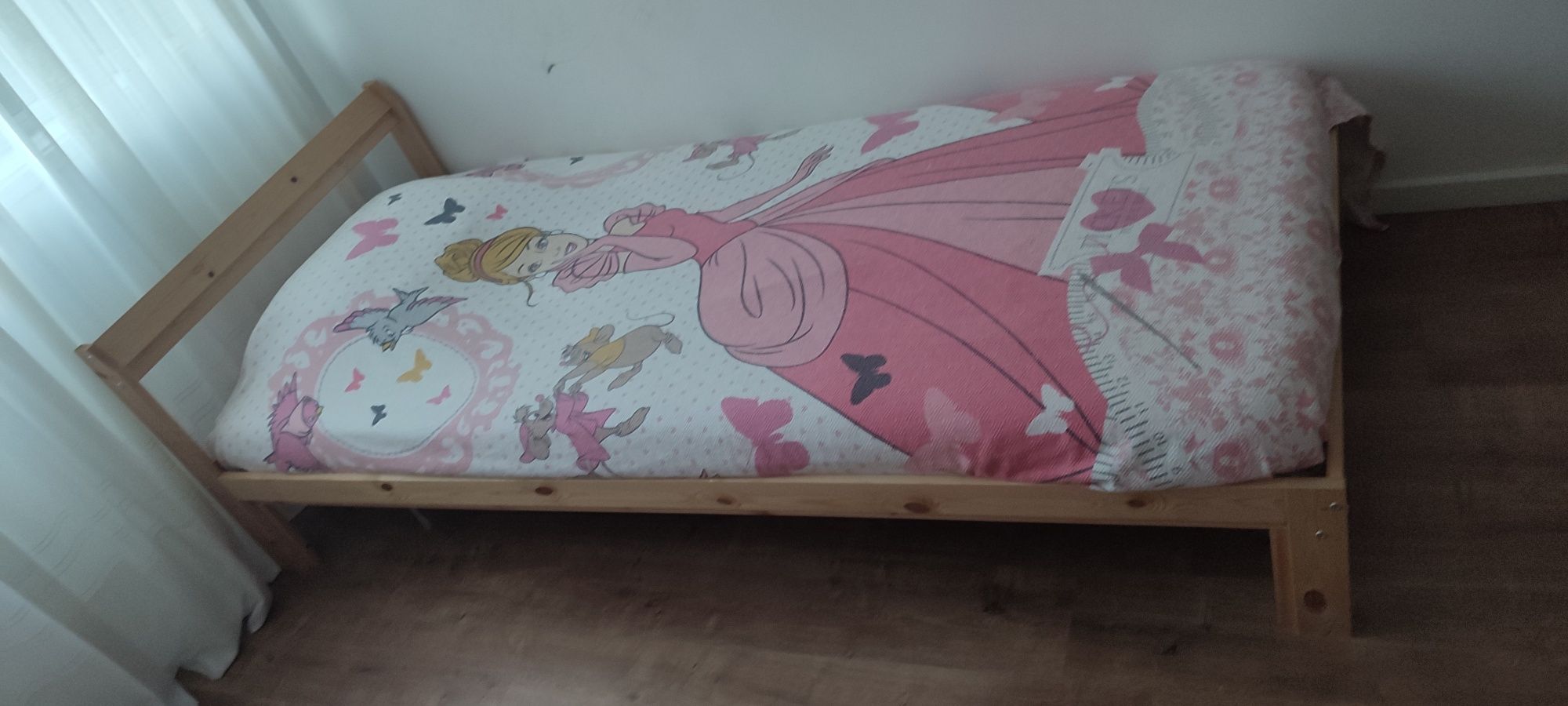 İkea Cama frame board e colchão 3-em-um