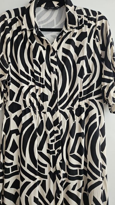 Sukienka midi rozm. L