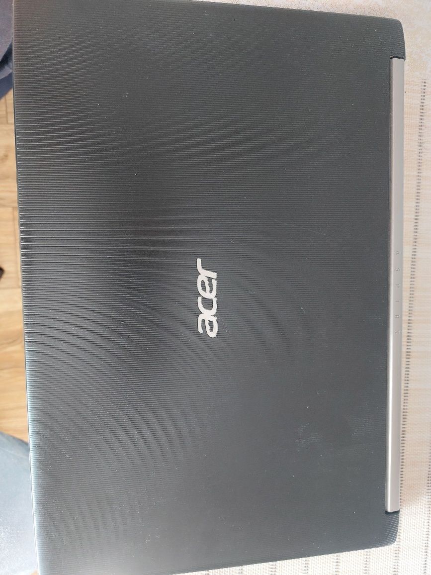 Acer aspire a515-51G-579N
