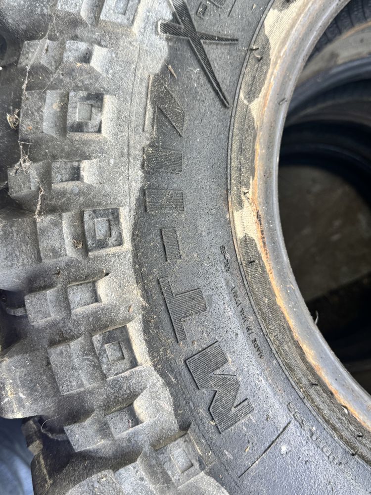 Opony 4 szt 35x10.50-16LT 119L