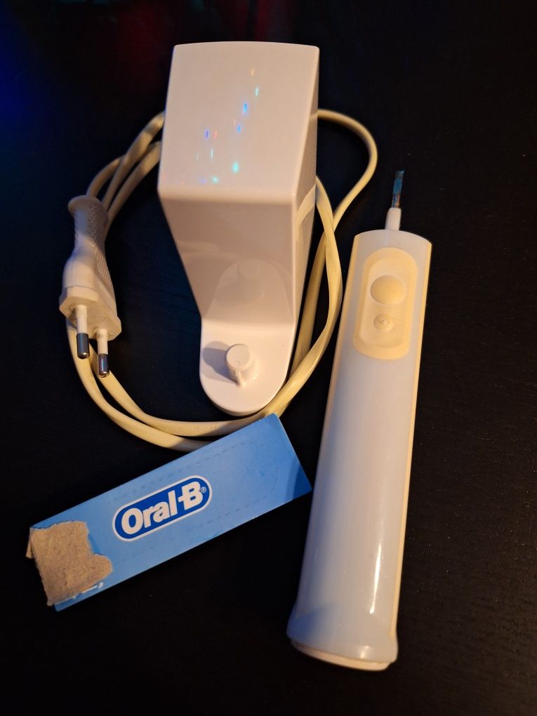 Szczoteczka braun oral b