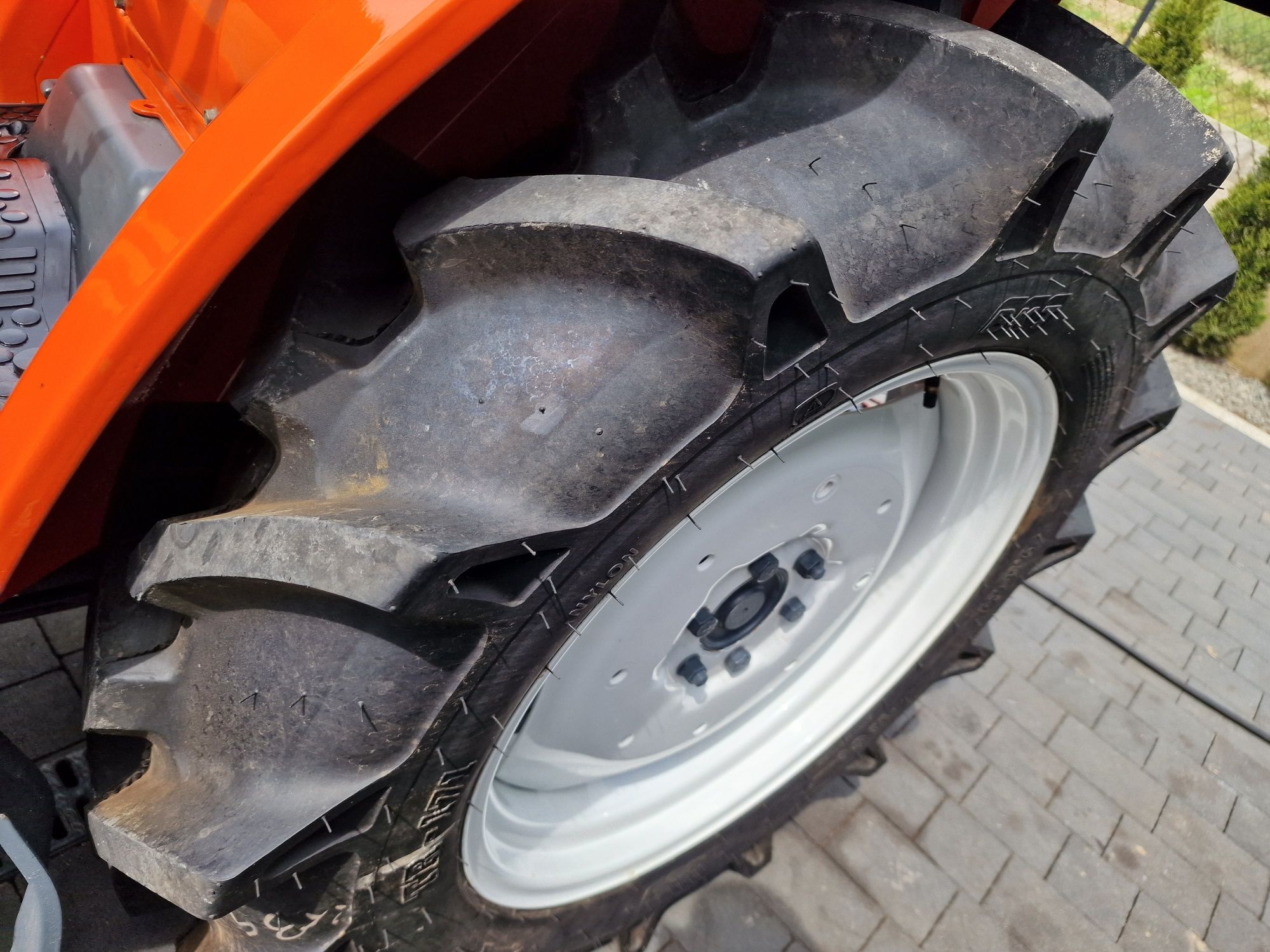 Mini traktor Kubota GL23,ładowacz czołowy,4x4,japoński traktorek