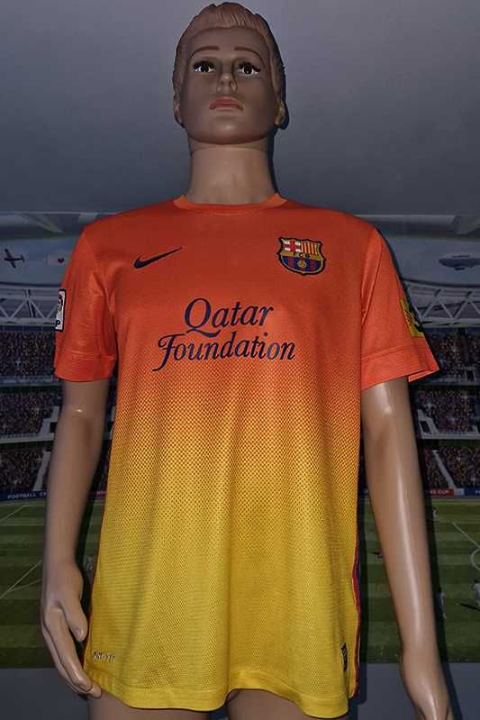 Futbol Club Barcelona Nike DriFit 2012-13 away size: M/L