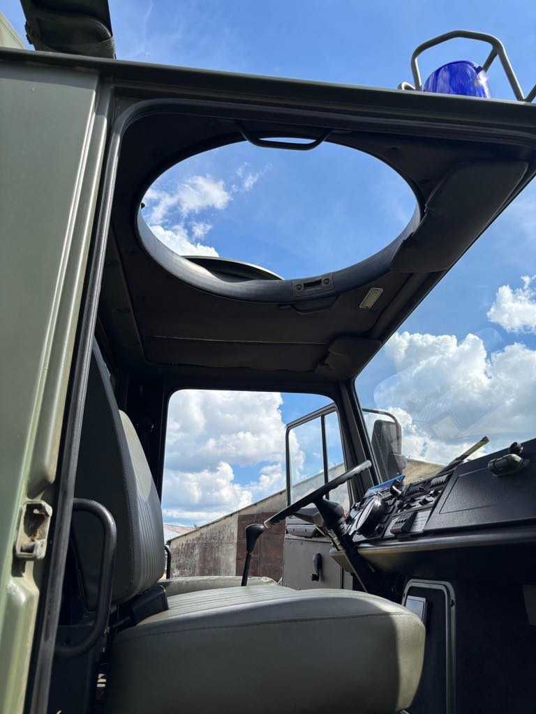 Sprzedam Mercedes Unimog 435  Sanitarny Kamper