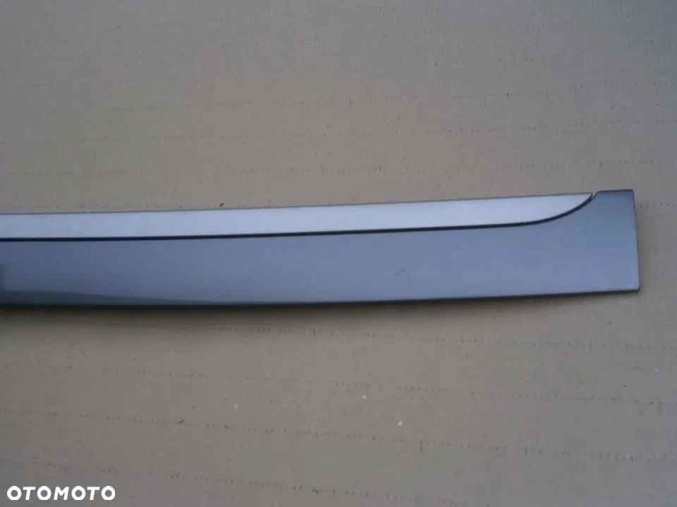 Listwa Klapy Ld7z  Porsche Cayenne 955