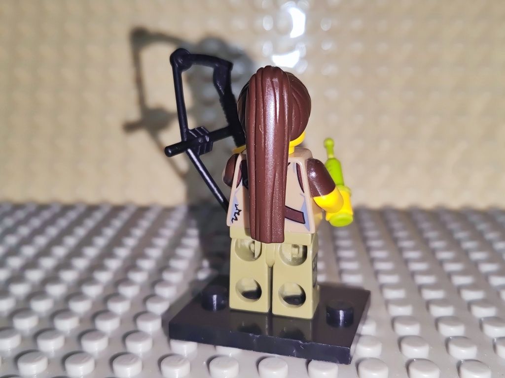 LEGO Minifigures tropicielka dinozaurów 71007 Col12-10 Dino Tracker