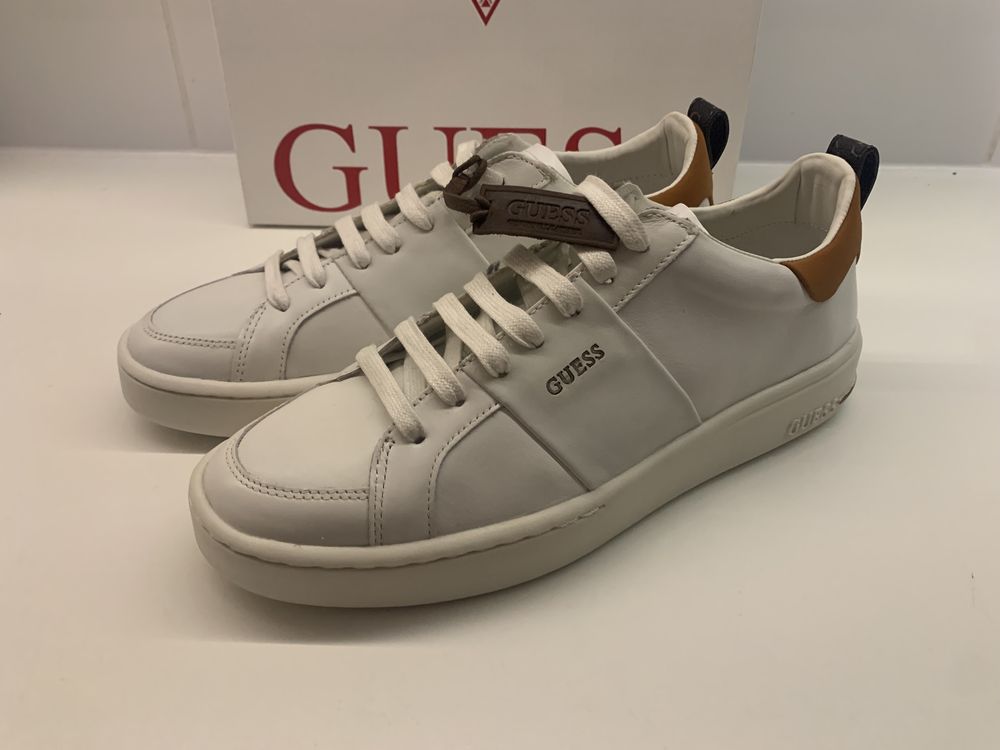 Buty Guess 42 verona