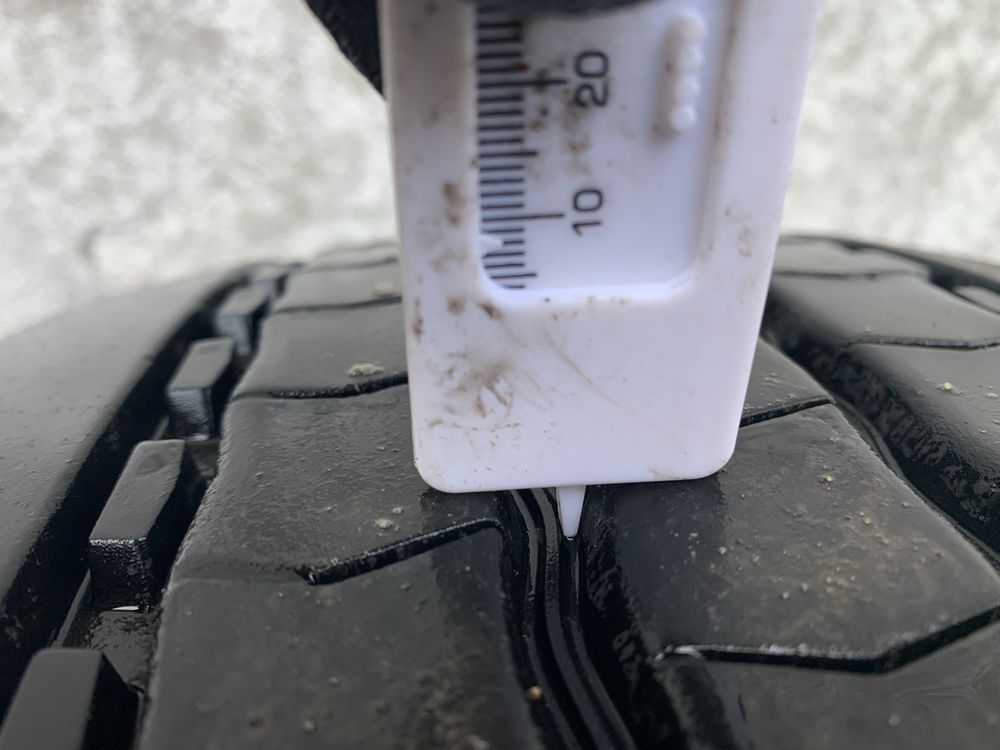 H9- 265/70/19,5 Michelin przód / bez napraw
