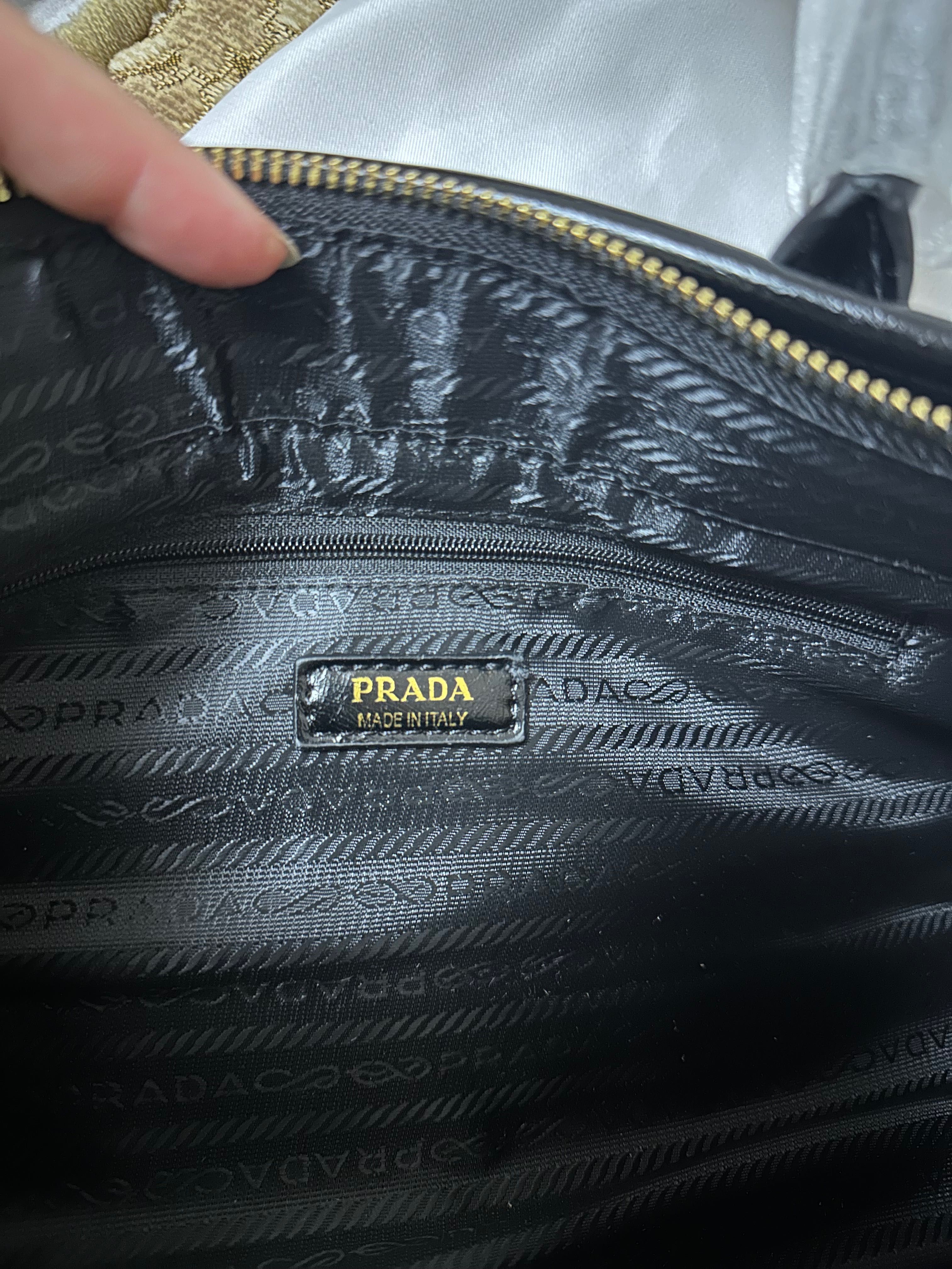 Сумка нова, натуральна шкіра , PRADA