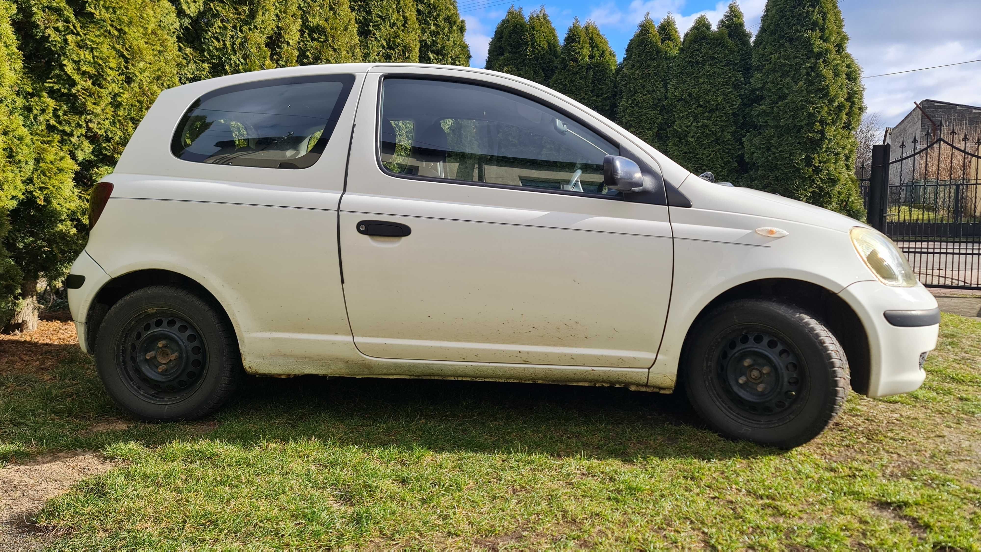 Toyota Yaris 2004 1.4 d4d 285 tyś.