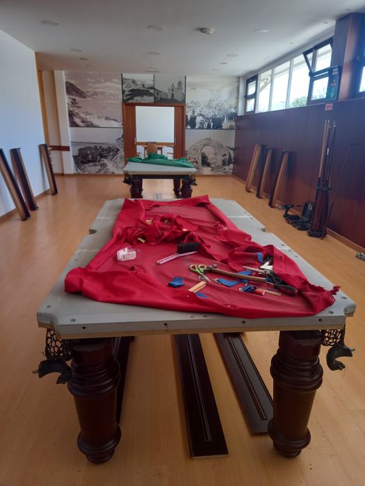 Manutenção de mesas de bilhar/snooker