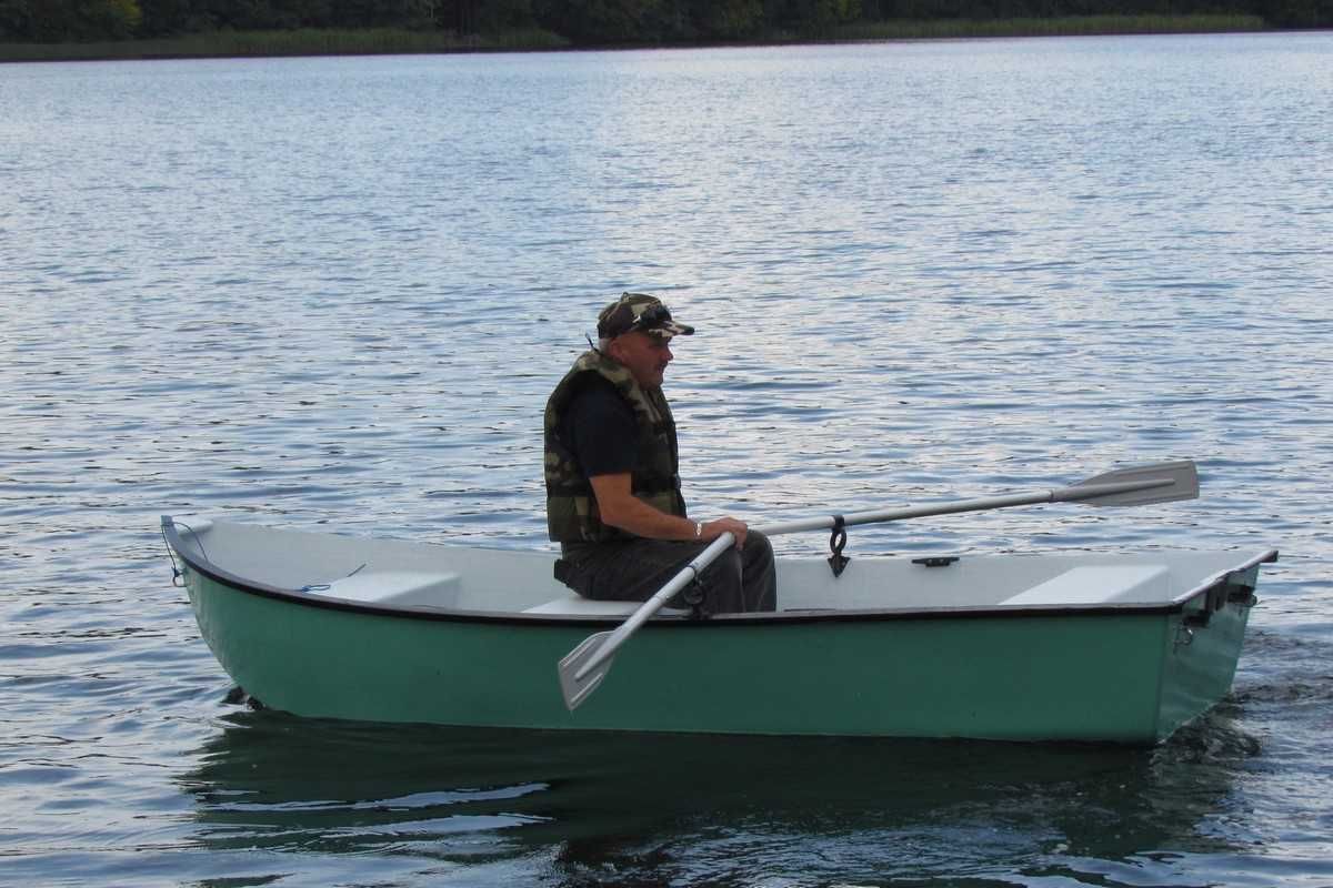 Łódka łódź wędkarska-turystyczna wiosłowa-motorowa 2,85 m płaskodenna.