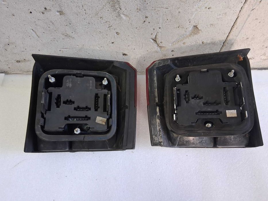 vw t4 komplet tylnych lamp dymione