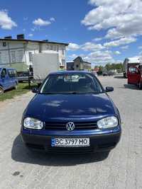 Volkswagen Golf 1.6