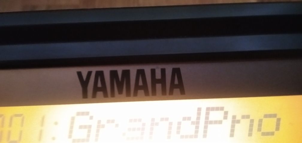 Keyboard Yamaha PSR 330