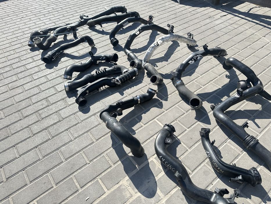 Патрубок інтеркулера, патрубок турбіни Гольф Октавія Пассат Б6 Тоуран