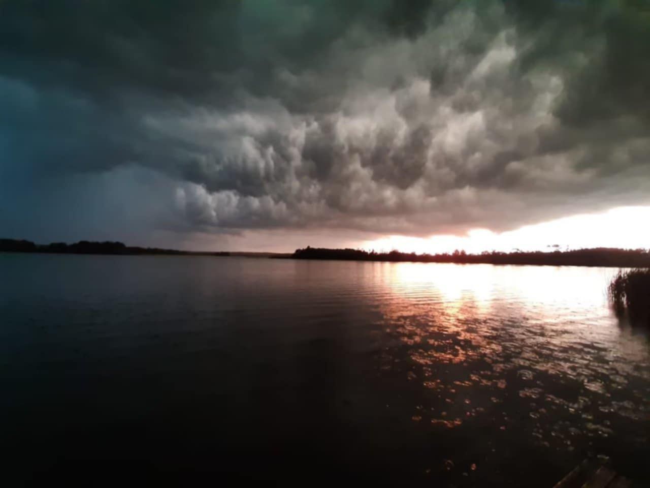 Domek Nad Jeziorem