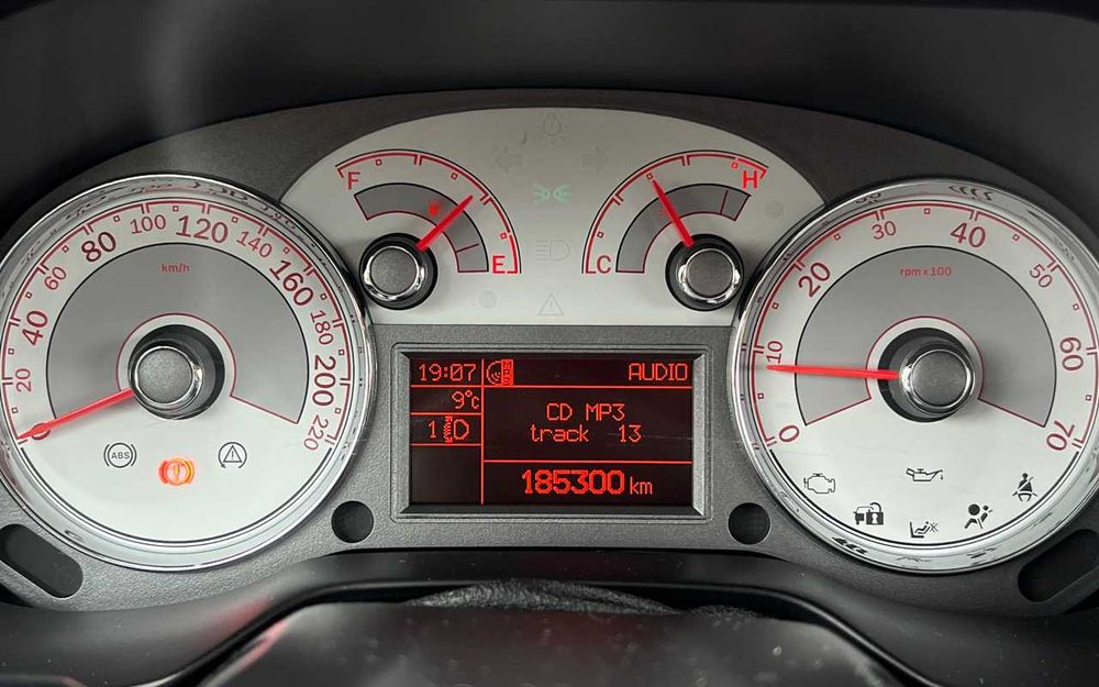 Fiat Linea 2009 рік