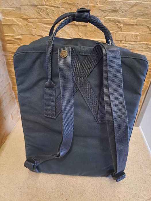 Mochila Kånken da Fjallraven Azul Escura Nova
