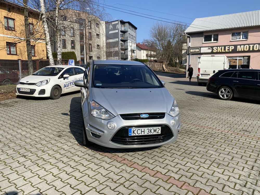 Ford S-MAX 2.0 163 KM