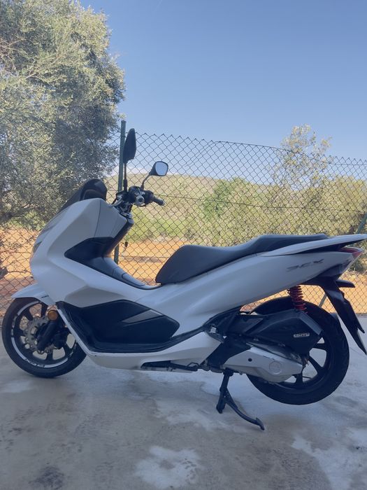 Pcx      A venda