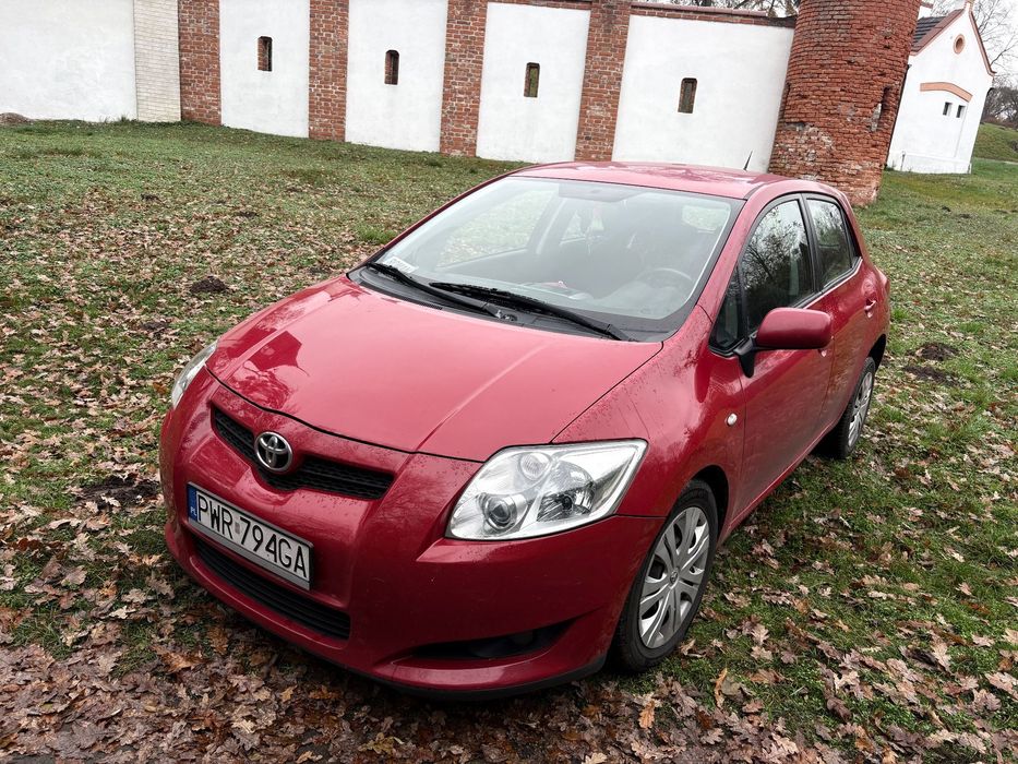 Toyota Auris Toyota Auris