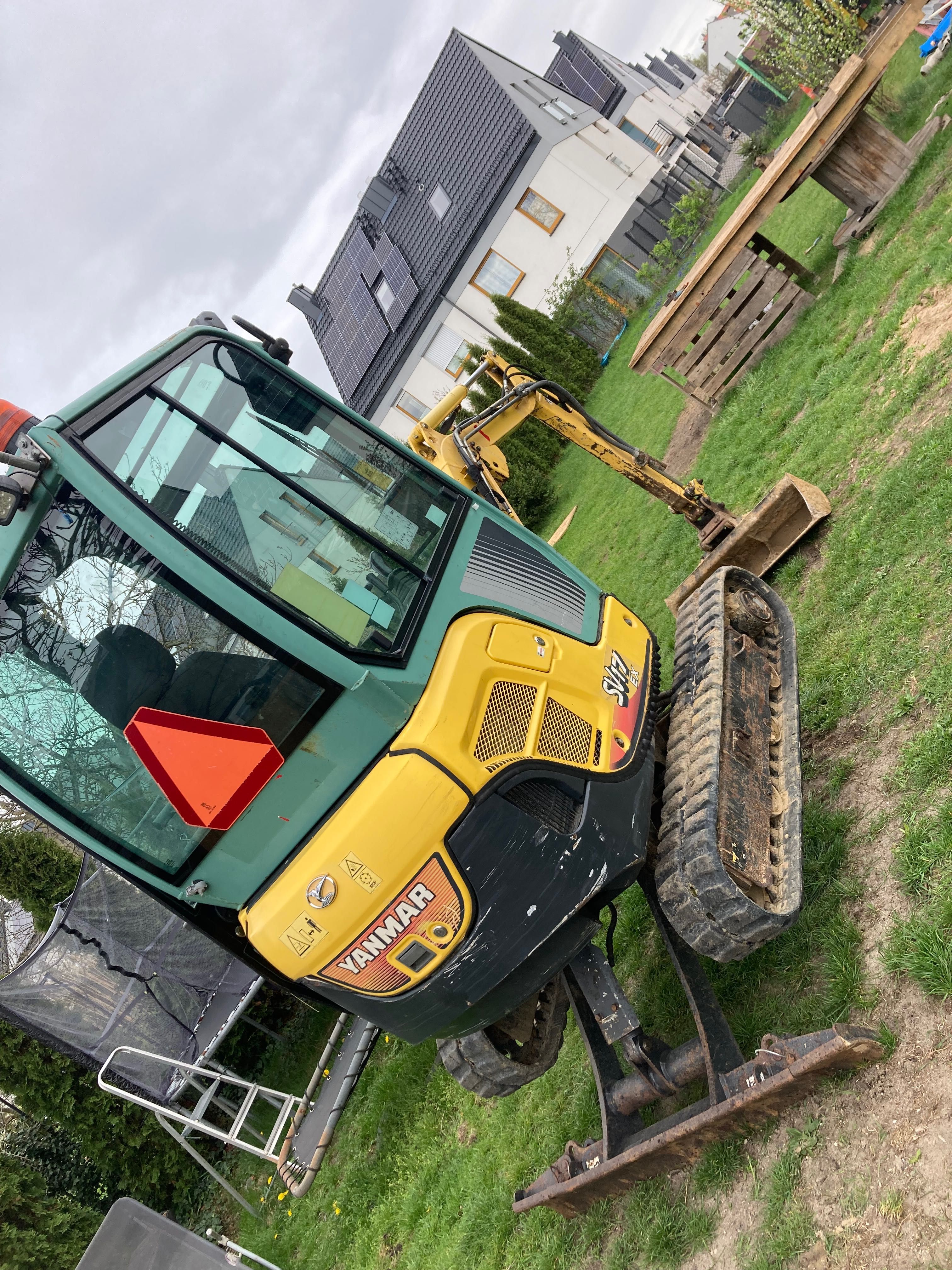 Yanmar SV17EX Minikoparka długie ramie