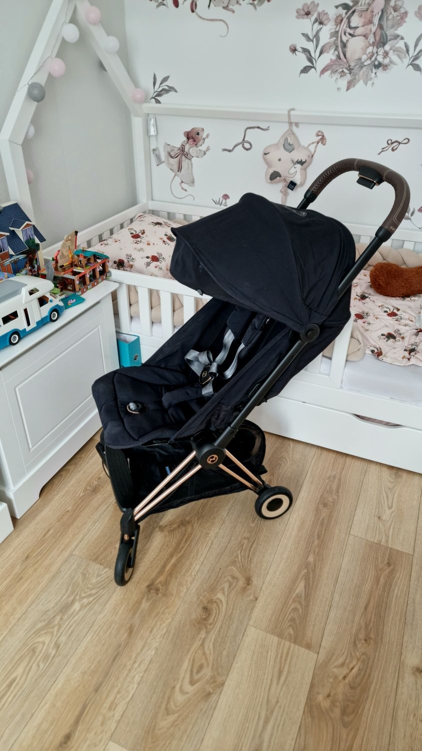 Cybex Coya Deep Black