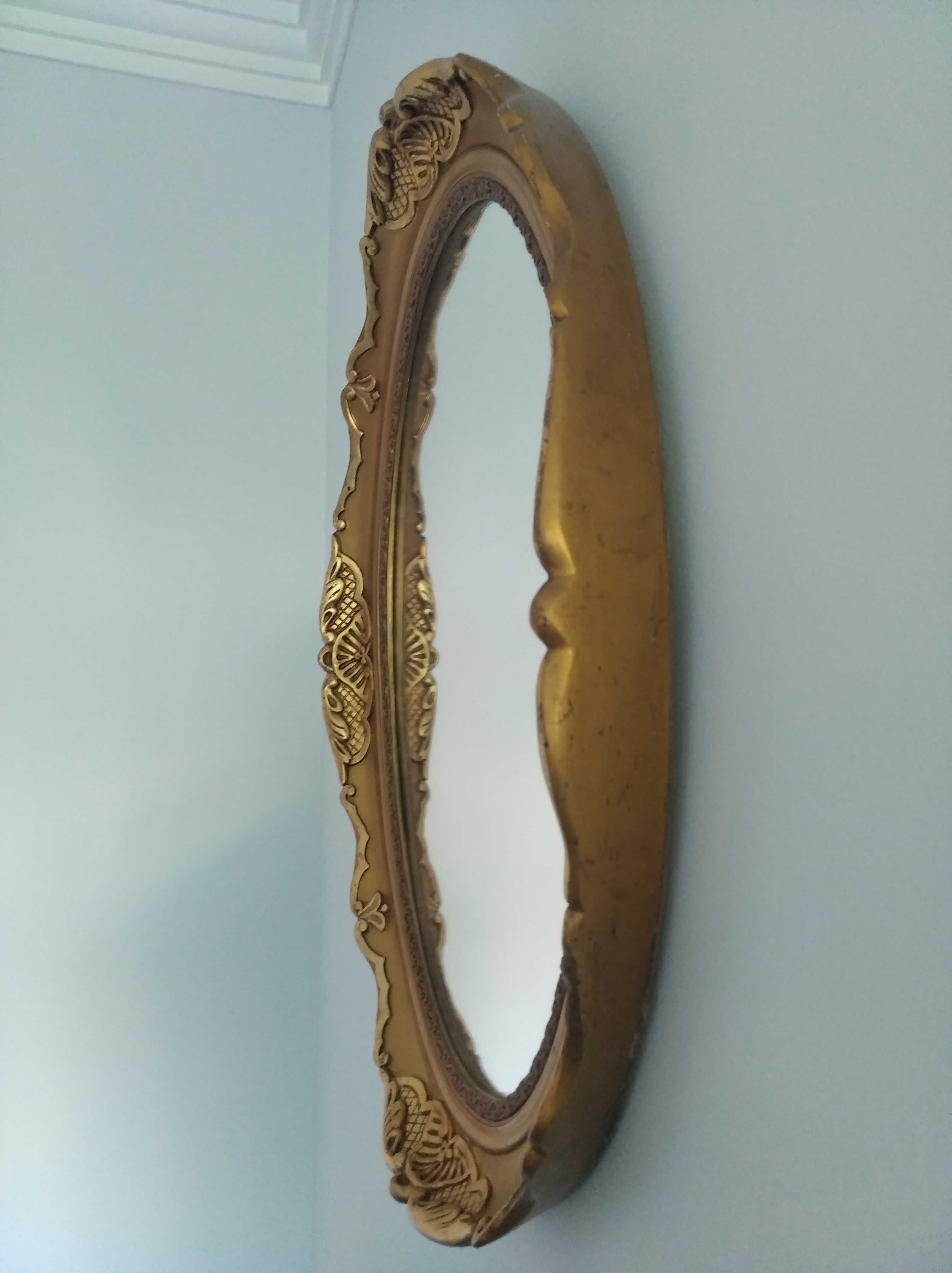 Espelho antigo dourado