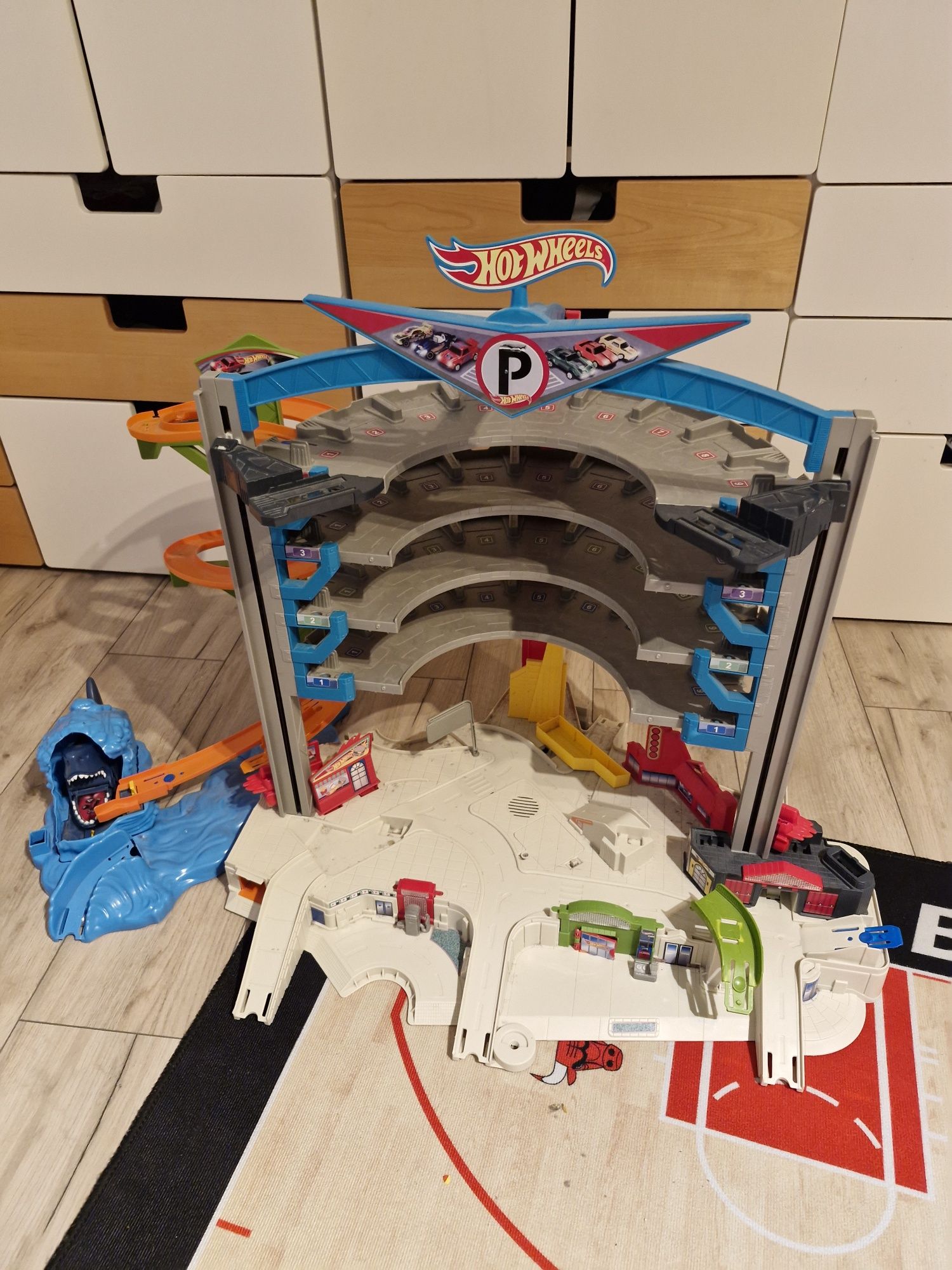 Garaż na samochodziki Hot Wheels