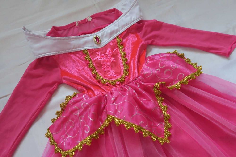 Sukienka karnawałowa księżniczka Aurora r116-122, 5-7 lat strój Aurora