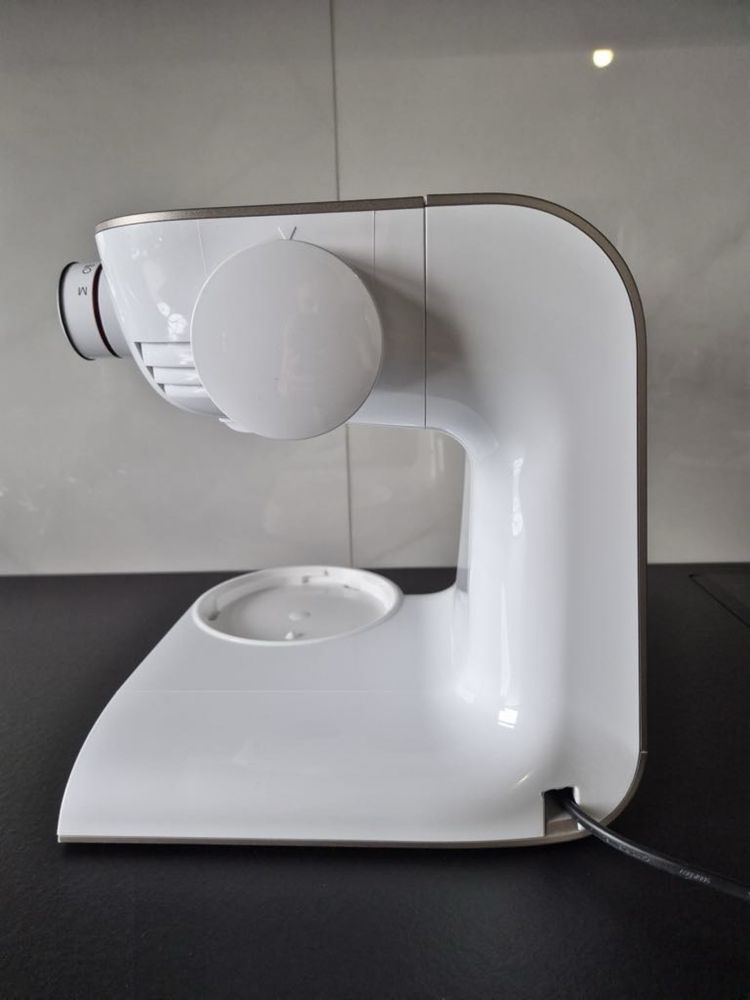Robot planetarny Bosch MUM5XW20