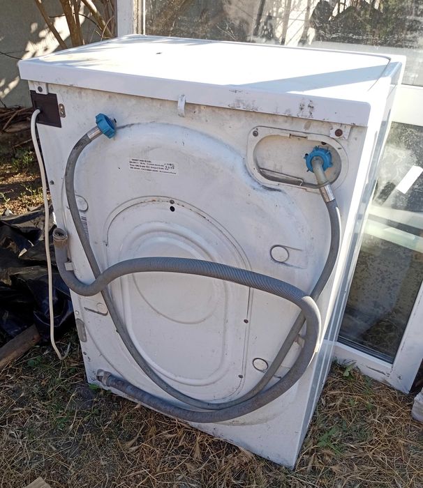 Пральна машина Indesit WISN 80. Працює. Робоча