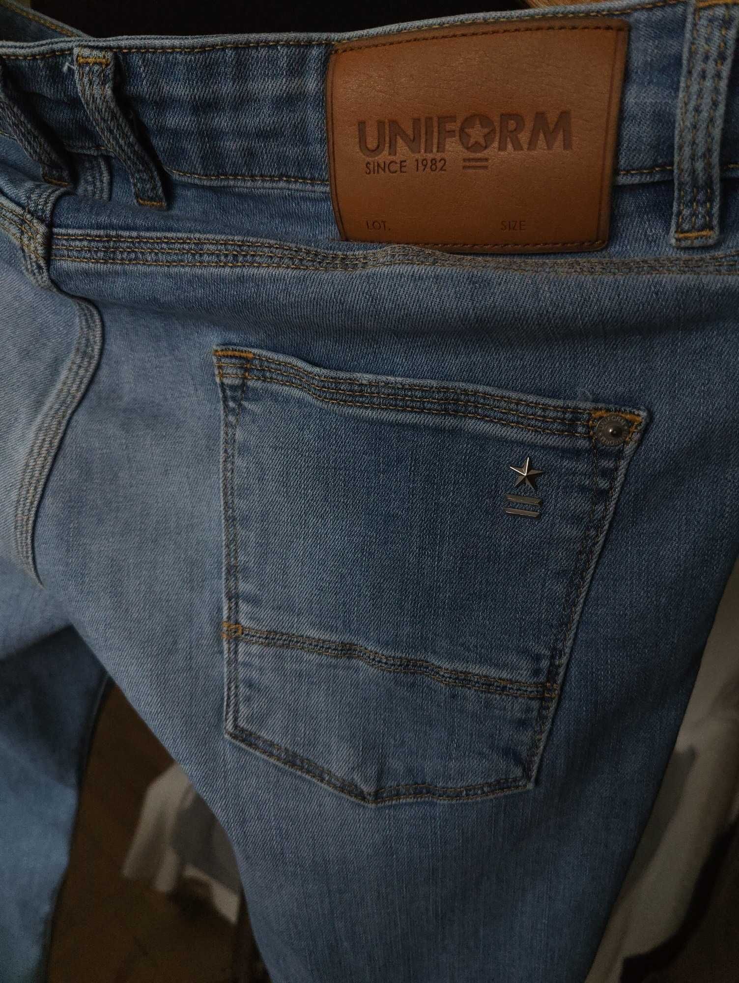 Джинсы Uniform jeans Italy w33 stretch mid blue.