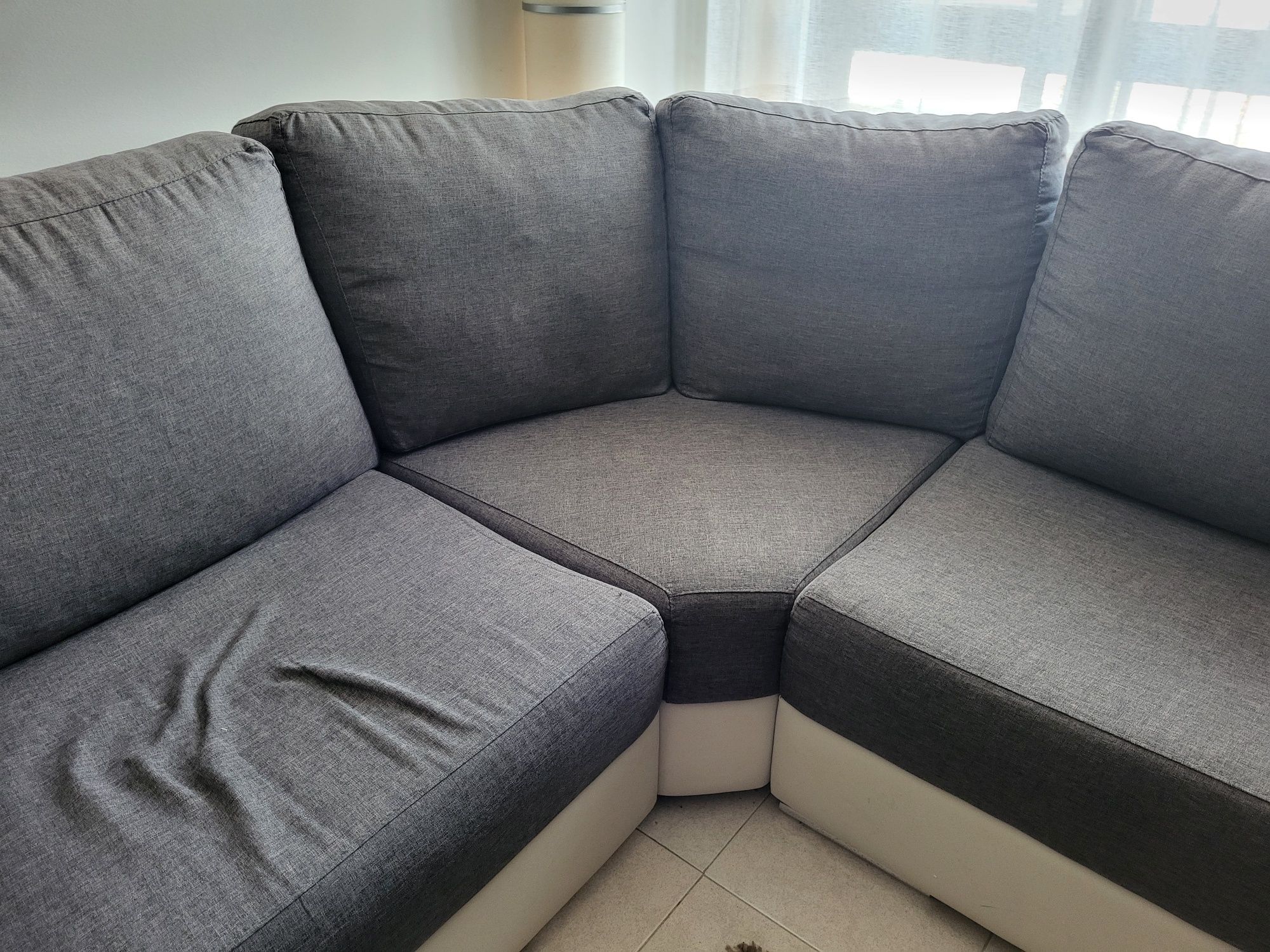 Vendo sofá de 5/6 lugares