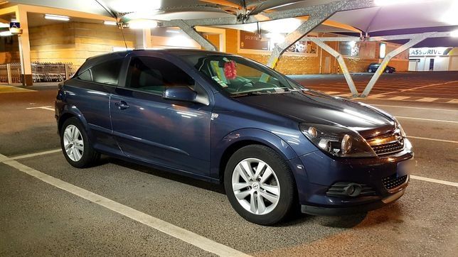 Opel Astra GTC 1.3