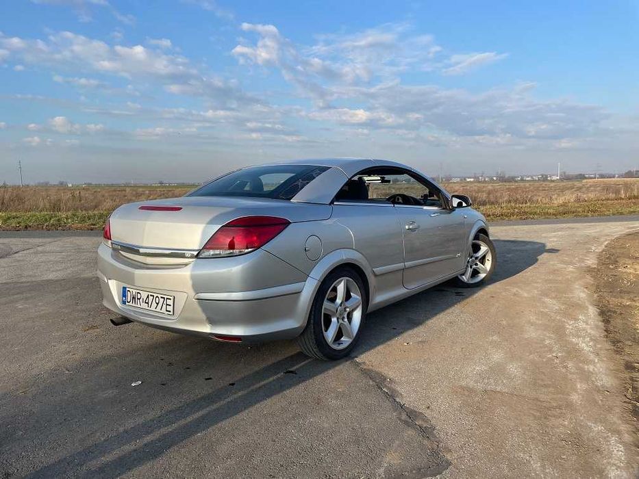 Sprzedam Astrę h twintop 1.6 sport 2008 Anglik