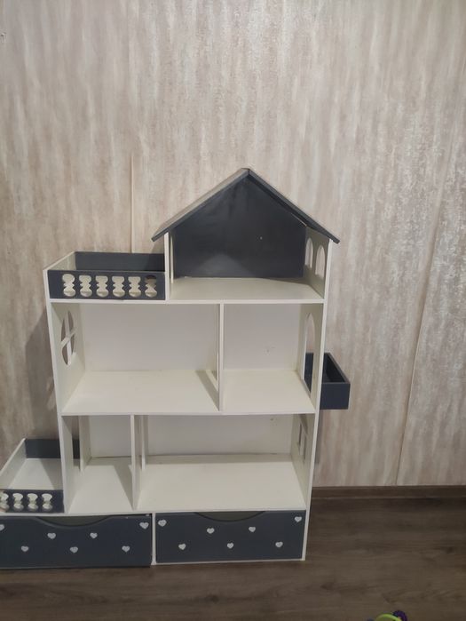 ляльковий будиночок