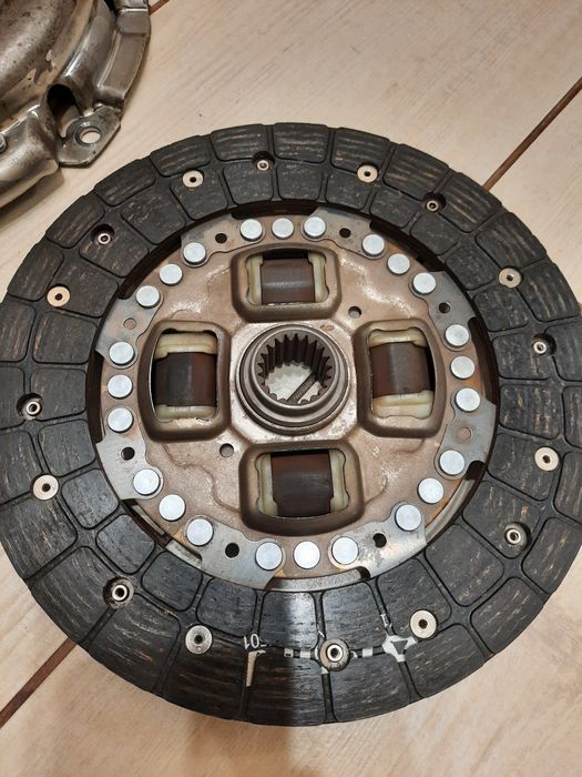 Комплект щеплення Avensis