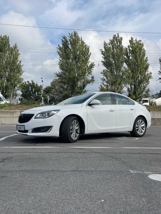 Продаж автомобіля BUICK REGAL