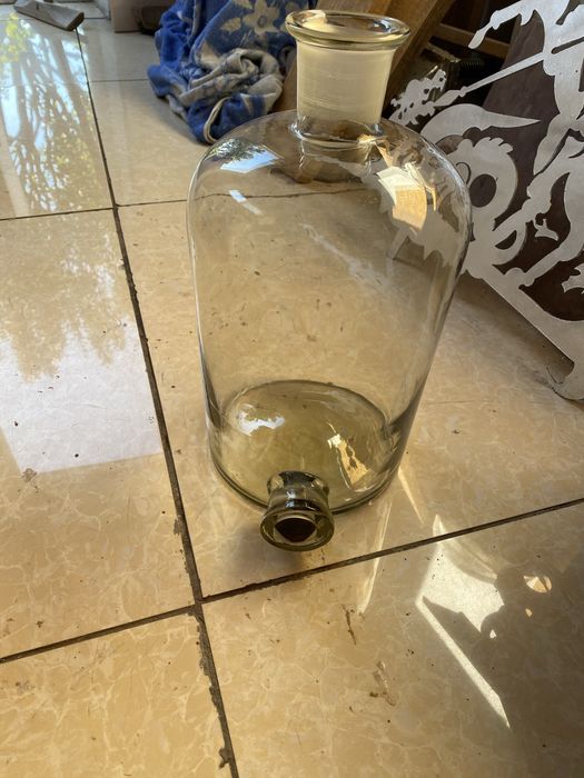 Банка пяти литровая