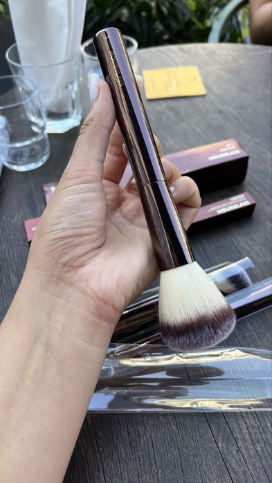 Кисти hourglass, пензли, для пудри, для тональної основи, консилер